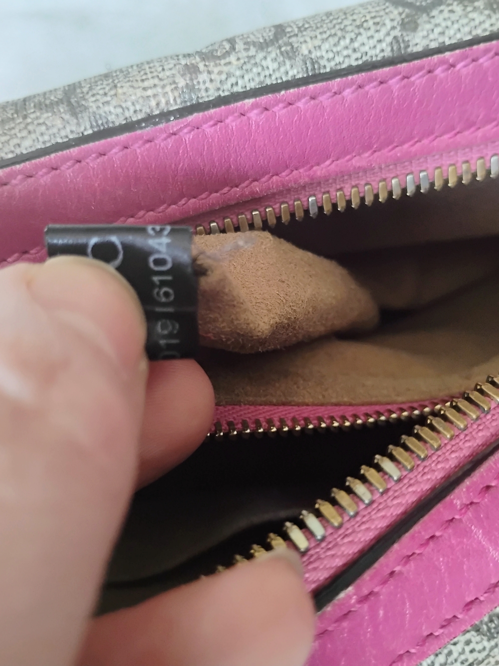 Gucci GG 2 Tone Supreme Boston Bag - Preloved - Picture 9 of 14